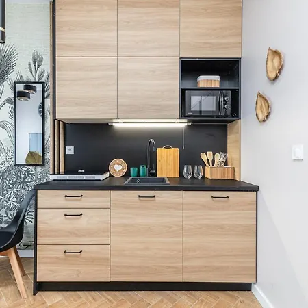 Superapart Batorego 33/a * Varşova